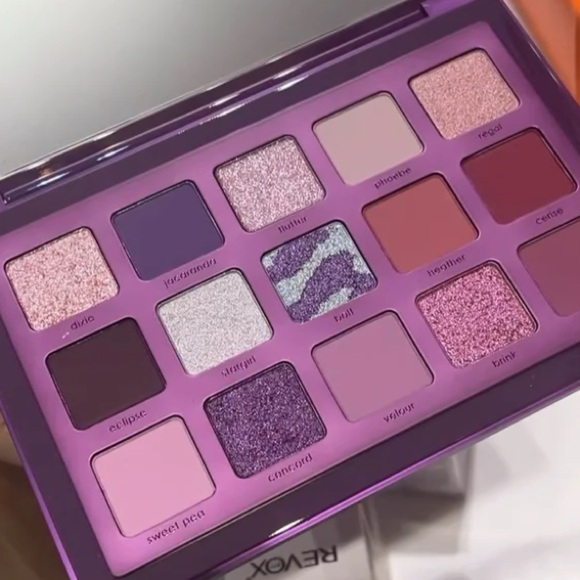 NATASHA DENONA Roxa Eyeshadow Palette Brand New - Picture 2 of 10